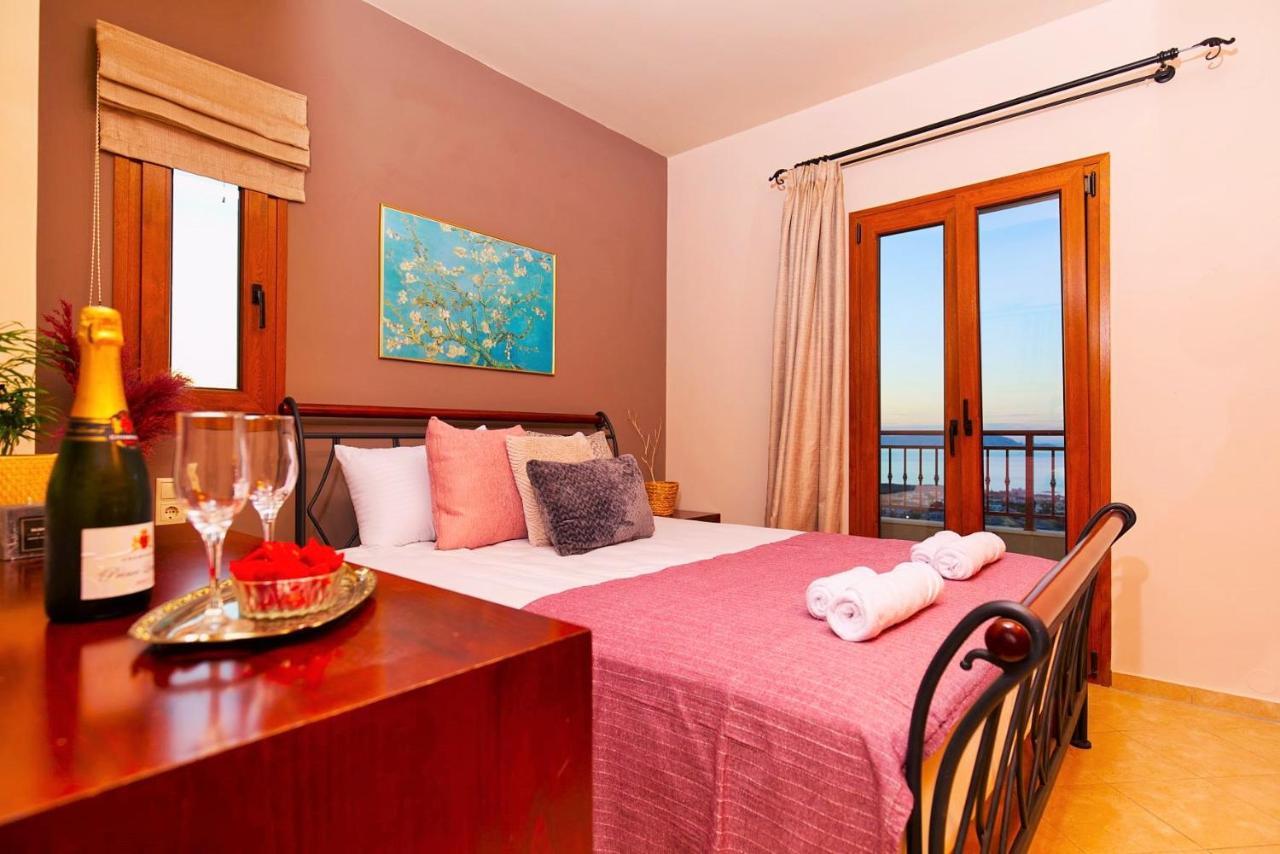 Villa Ulivo Sea View House *